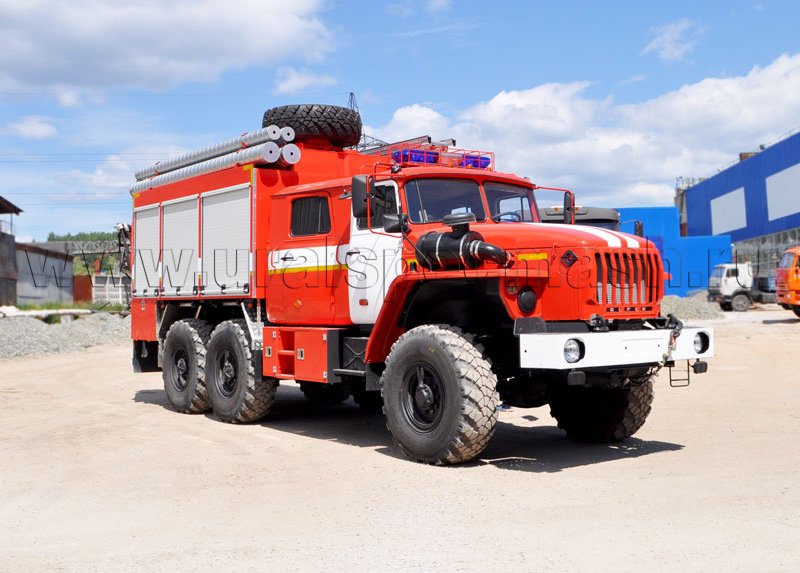 Пожарная автоцистерна – АЦ-6,0-40 Урал 5557-1112-60М