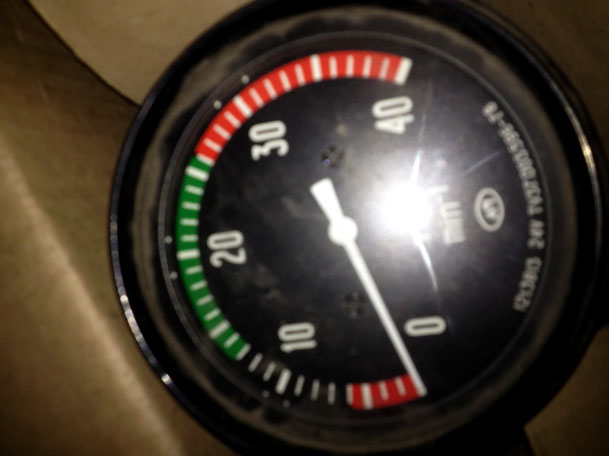 Тахометр 121.3813