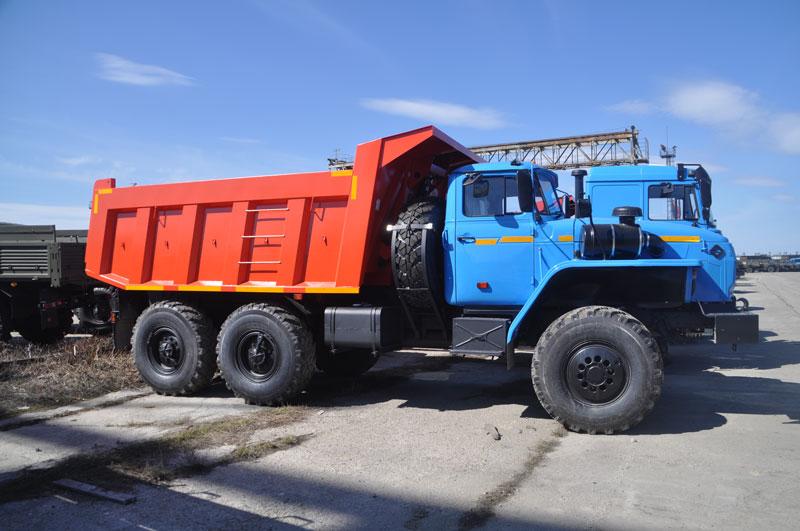 Урал С35510 - новый бескапотный дорожный грузовик (цена, фото, характеристики)