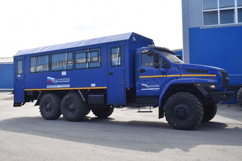 Вахтовый автобус УЗСТ Урал-NEXT 4320-6952-72Е5Г38 – 28+2 места
