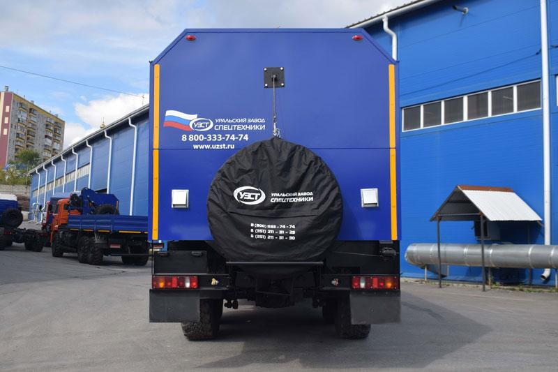 Вахтовка Урал-NEXT 4320-6952-72Е5Г38 – 28 мест