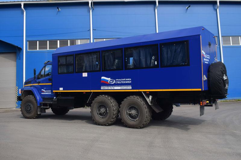 Вахтовый автобус Урал-NEXT 4320-6952-72Е5Г38 – 28 мест