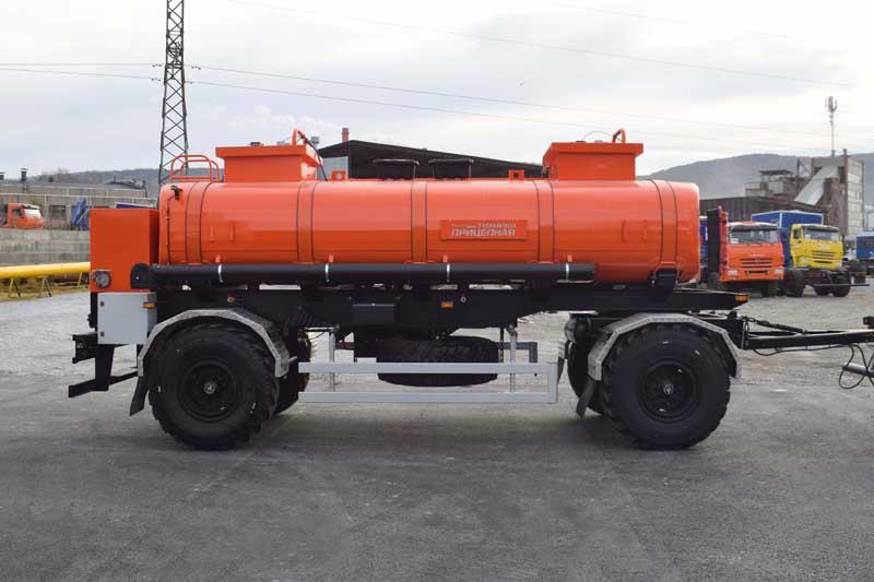 Прицеп-цистерна для ГСМ марки УЗСТ ПЦ-12-004 (2 оси)